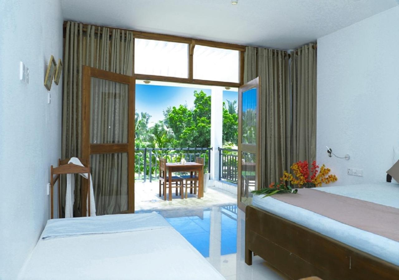 High Park Hotel Nilaveli Exterior photo